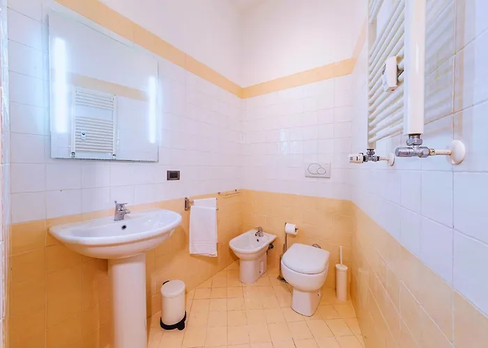 La Superba - Parcheggio Gratis Nel Cuore Di Apartment Genoa